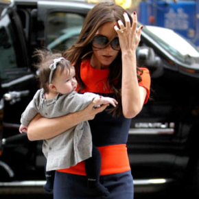 Victoria Beckham „Eine arbeitende Mutter zu sein ist hart“ (Foto: © Abaca Press)